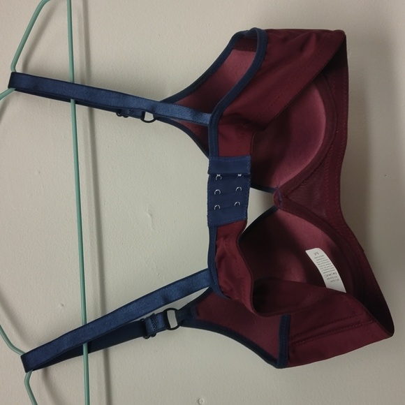 Sz M SheIn pair of bras - Picture 5 of 5